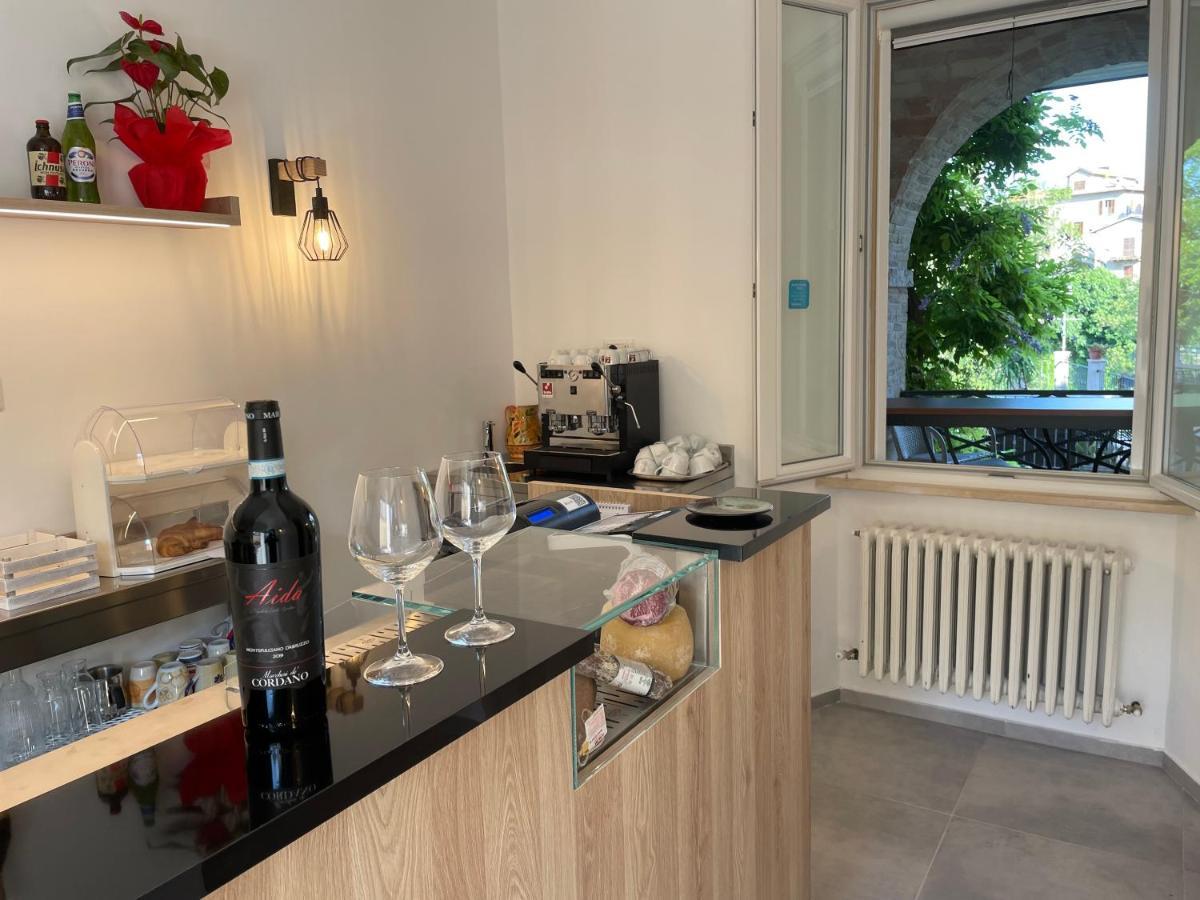 Bed and Breakfast Antico Borgo Piceno à Ascoli Piceno Extérieur photo